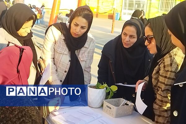 طرح دیدار و ارائه کارنامه هشدار در دبیرستان مهر نیشابور