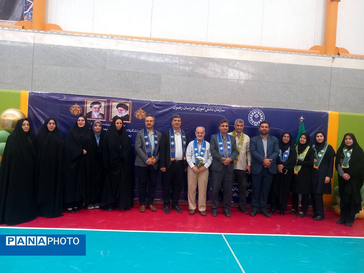 مانور تشکیلاتی سالروز تاسیس سازمان دانش آموزی به میزبانی ناحیه 6