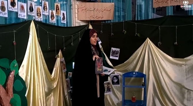 دانش‌آموزان اصفهانی؛ روایتگر نمایشگاه «فرازمان - فرا مکان»