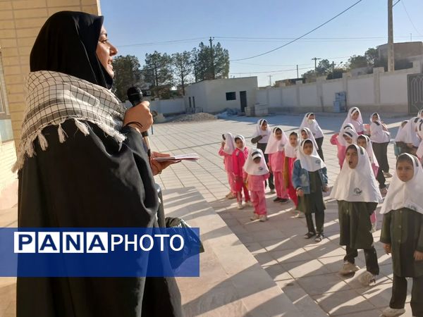 عزاداری به مناسبت شهادت حضرت زهرا (س) در دبستان حضرت زینب(س) مروست 