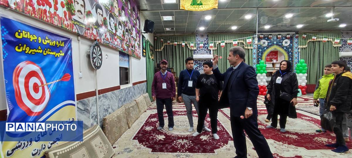 برگزاری مسابقات دارت در مسجد مسلم بن عقیل شهرستان شیروان