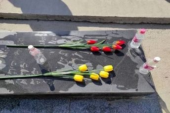 غبار روبی آستان خورشید با زمزمه عشق