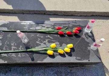 غبار روبی آستان خورشید با زمزمه عشق