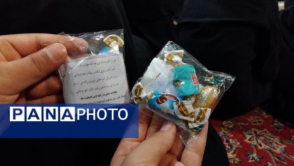 برپایی سفره حضرت‌رقیه (س) در شهر وردنجان