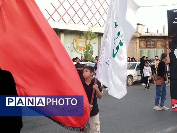 نخل‌گردانی بنی‌اسد، یادگاری از عشق و ایمان تو دل‌های نوجوانان