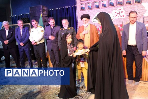 یادواره شهدای خاوران و قیامدشت؛ شبی به یاد ایثار و اقتدار