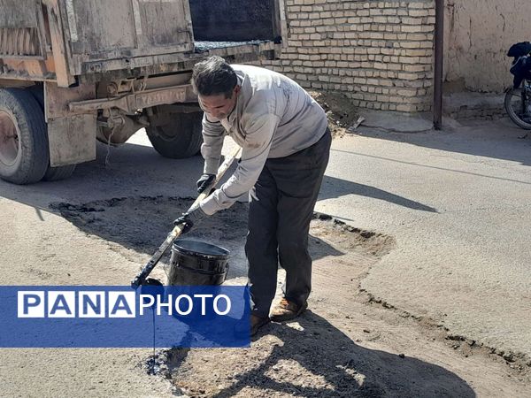 کوچه دبیرستان مادر مهربان نقاب سامان یافت