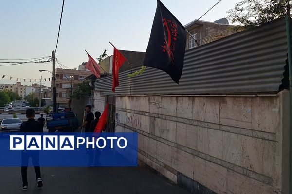 راه را باز نمایید...محرم آمد