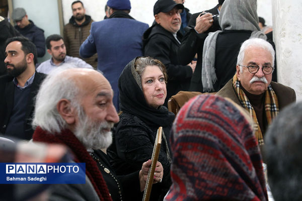 آیین افتتاحیه چهل و سومین جشنواره بین‌المللی تئاتر فجر