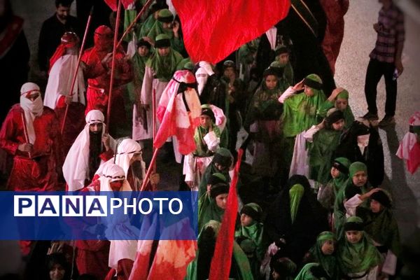 در سایه‌ درد و مهرکاروان اسرا نماد پیروزی بر ظلم و ستم
