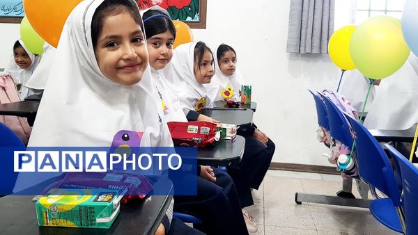 جشن شکوفه‌های دبستان دخترانه سما شیروان 
