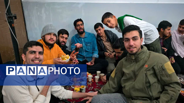 جشن خانوادگی یلدا در مسجد المنتظر