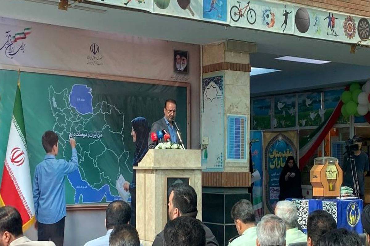 جشن عاطفه‌ها پیوند بین دل‌های مهربان و دست‌های بخشنده است