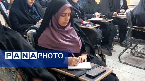 کارگاه آموزشی کمک‌های اولیه سازمان دانش‌آموزی ناحیه 2 کرج 