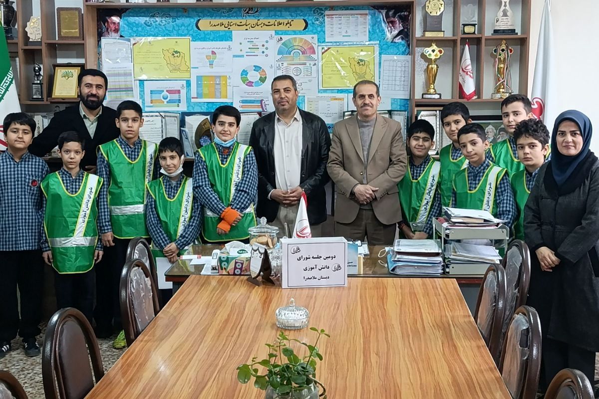 دومین نشست شورای دانش‌آموزی ملاصدرا با محور برنامه‌ریزی فرهنگی