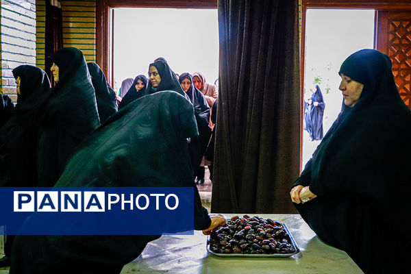 بزرگداشت شهدای خدمت در مصلای اعظم امام خمینی(ره) تبریز 
