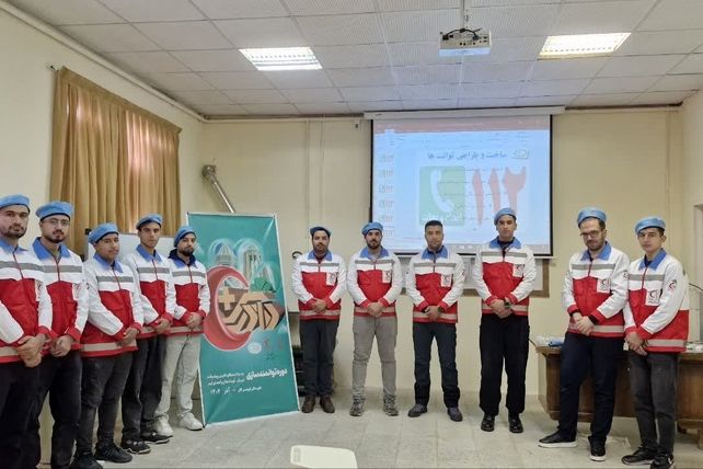 آموزش تخصصی مدیریت بحران در دوره دادرس پیشرفته هلال‌احمر تویسرکان