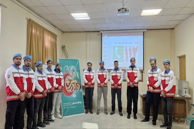 آموزش تخصصی مدیریت بحران در دوره دادرس پیشرفته هلال‌احمر تویسرکان