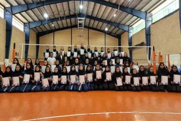 موفقیت درخشان تیم والیبال دبیرستان پویش در ناحیه ۳