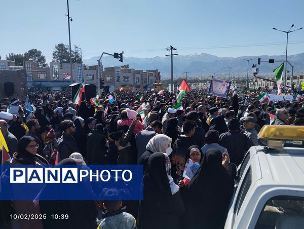 راهپیمایی ۲۲ بهمن در خراسان جنوبی 