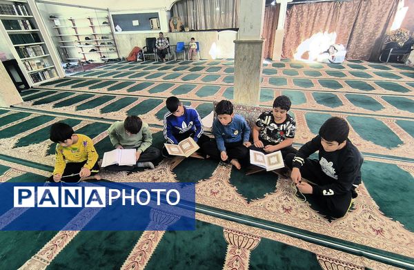 اعتکاف دانش آموزی در مساجد شهرستان مانه 