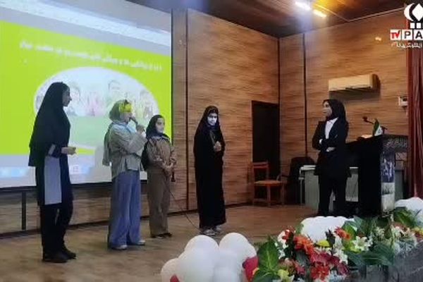 دوره دو روزه فن بیان در ناحیه ۲ خرم‌آباد میزبان دانش‌آموزان و فرهنگیان شد 