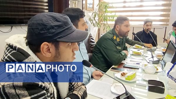 فرماندهان واحدهای حوزه مقاومت بسیج ۷ دانش‌آموزی مشهد مقدس به خط شدند