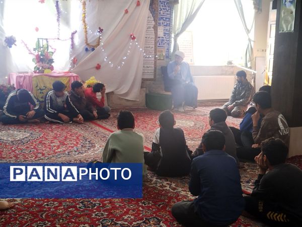 اعتکاف دانش آموزان پسر در باخرز