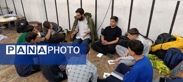 اعتکاف پسران نسل آفتاب