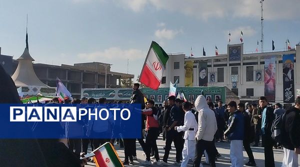 خروش پرشور مردم مشهد در روز ملی مبارزه با استکبار جهانی