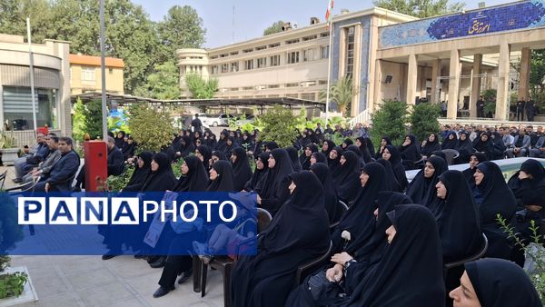 حضور پرشور فرهنگیان منطقه ۱۴ در مراسم تشییع پیکرهای شهدای جنگ ۱۲ روزه