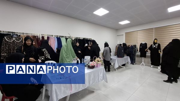 برپایی نمایشگاه به‌مناسبت روز کارآفرینی
