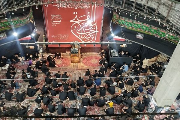 شب چهارم محرم در مجمع انصار الحسین نیشابور 
