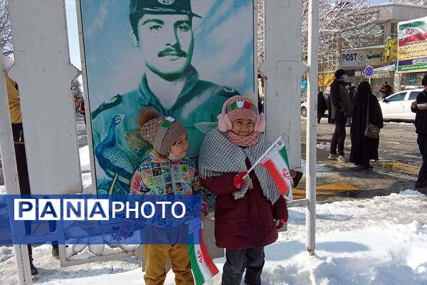 برگزاری راهپیمایی ۲۲ بهمن ماه در شهرستان نیشابور 