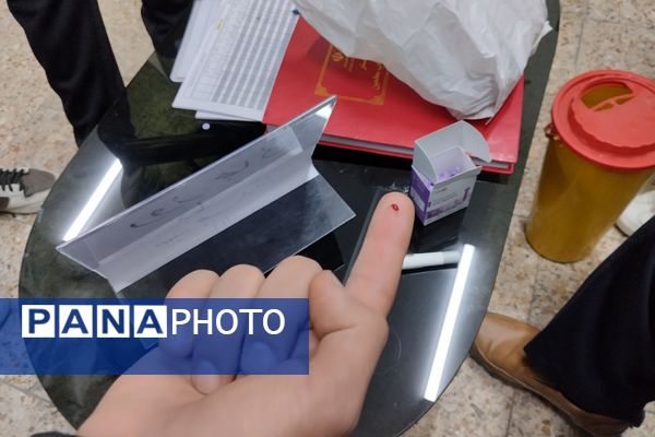 کارگاه آموزشی روز جهانی دیابت در آموزشگاه علی بن ابیطالب 