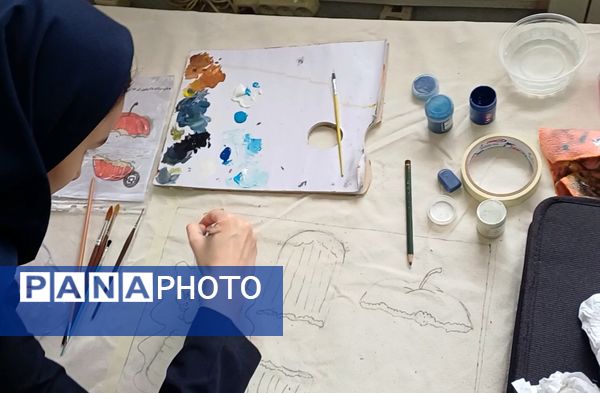 هم صدایی قلم و رنگ در پاسخ به پرسش مهر