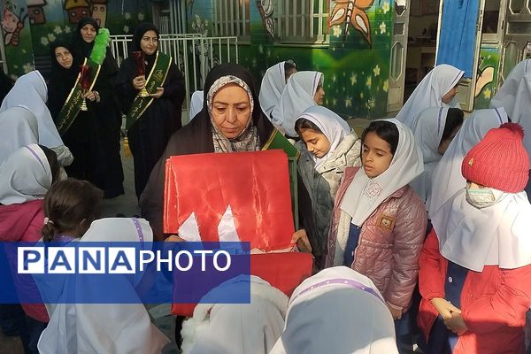 پیوند دل‌های دانش‌آموزان شهرقدس در سوگ حضرت زهرا(س)