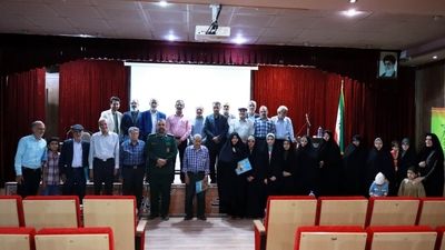 فرهنگیان میبدی پیشگامان عرصه شعر و ادب