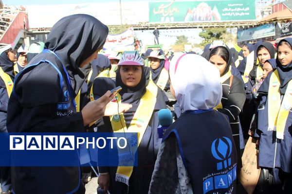 راهپیمایی یوم الله ۱۳ آبان در سمنان