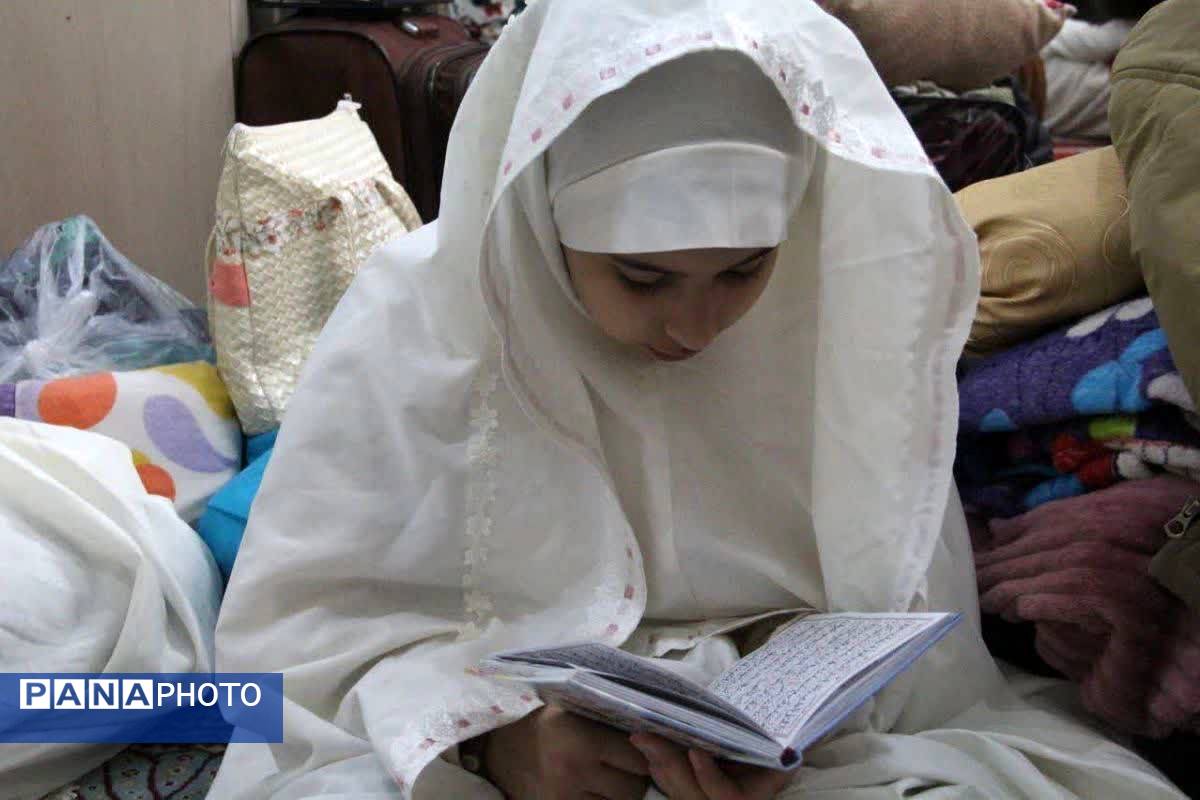 جلوه‌های معنویت و ایثار در اعتکاف مسجد الزهرا(س) قیامدشت