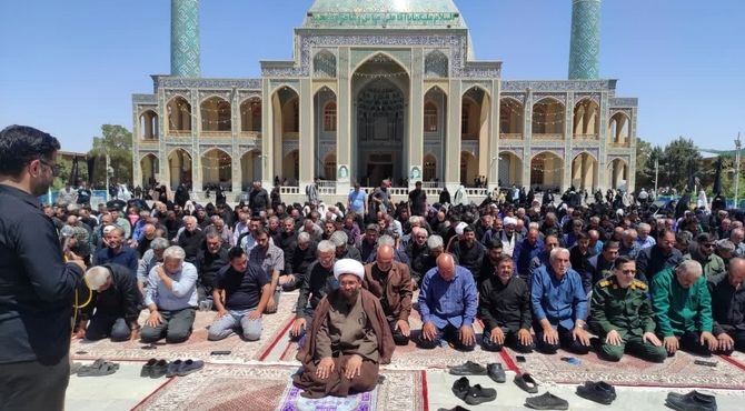 در حریم نور و در صحن دلدادگی؛