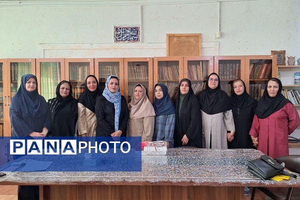 تقدیر از مدیر، کادر آموزشی و پرورشی آموزشگاه پویش ناحیه ۳شیراز 