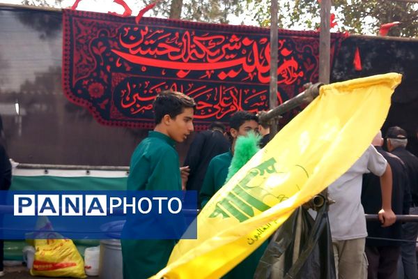 امروز خیابانهای شهر صفادشت، میزبان جاماندگان اربعین حسینی بود 