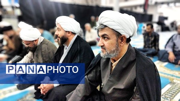 بر مشامم می‌‌‌رسد هر لحظه بوی کربلا