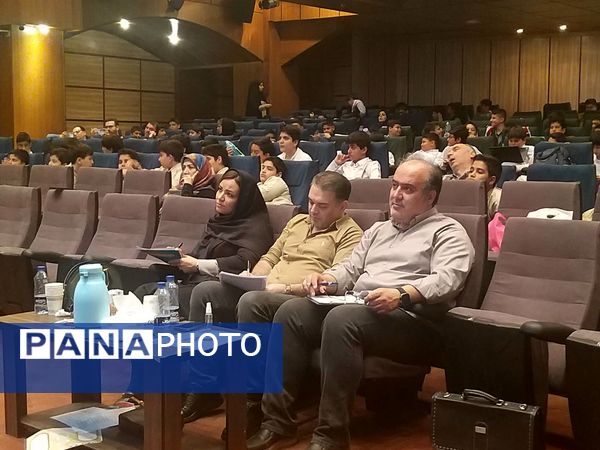 چهل و سومین دوره جشنواره فرهنگی هنری دانش‌آموزان