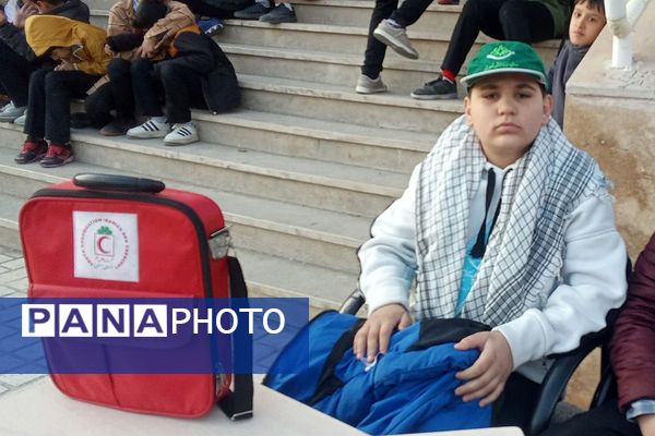  فینال المپیاد ورزشی درون مدرسه‌ای در دبیرستان بشارت بهارستان‌دو 