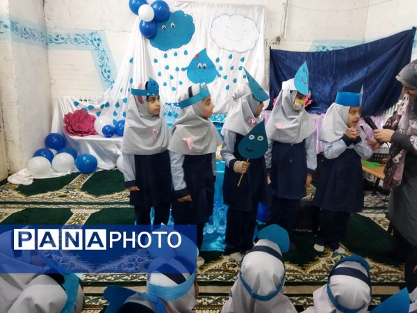 جشن آب برای دانش آموزان دبستان ناهید  نخودی نیشابور 