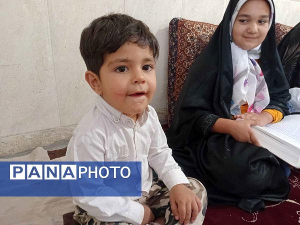جلسات قرائت قرآن در ایام محرم در خلیل آباد
