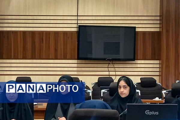 انتخابات شورای دانش آموزی منطقه‌ای با حضور معاون پرورشی و تربیت بدنی ناحیه دو شهرری 