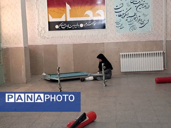 دبیرستان بنت الهدی میزبان بیست و هفتمین مانور زلزله تفت بود